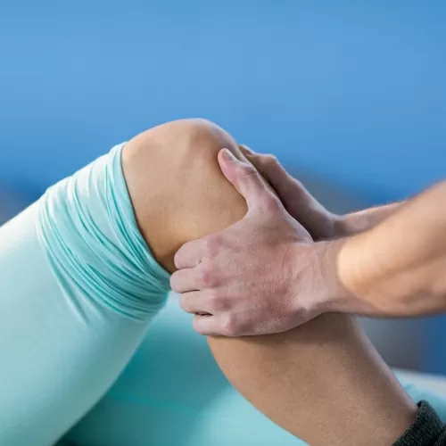 hip-and-knee-pain-relief-Ace-Physique-Calgary-AB